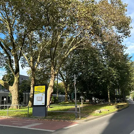 Schicke Wohnung, Innenstadt, Beliebtes Viertel * كولونيا