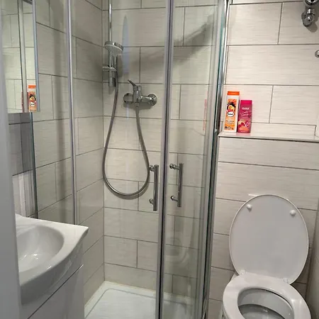 Schicke Wohnung, Innenstadt, Beliebtes Viertel * كولونيا