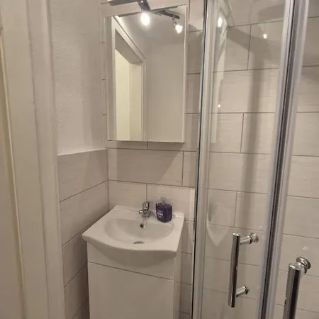 Schicke Wohnung, Innenstadt, Beliebtes Viertel Colonia